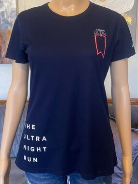 Brooks Women's Performance Tee - Deep Navy